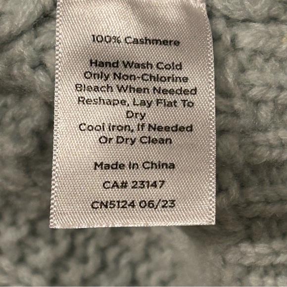 Haven Well Within 100% Cashmere Cable Knit Turtleneck Sweater Seafoam, Small - Picture 6 of 7